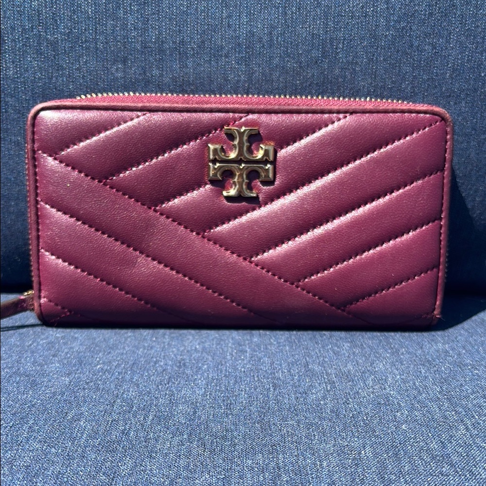 Tory Burch Kira Chevron Continental Imperial Garnet Wallet